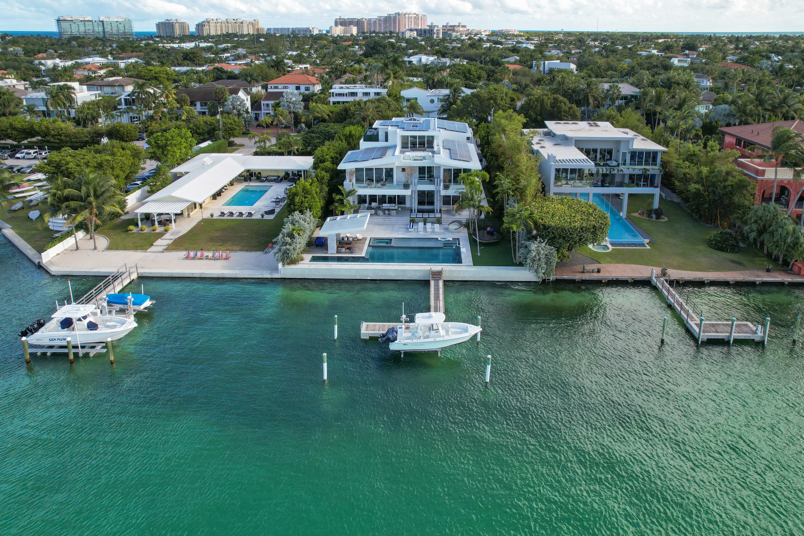 The Best of Miami. We introduce our 'Best of" Series discussing the best Miami condos, neighborhoods, gated communities, schools & much more. The Best of Miami. We introduce our 'Best of" Series discussing the best Miami condos, neighborhoods, gated communities, schools & much more.