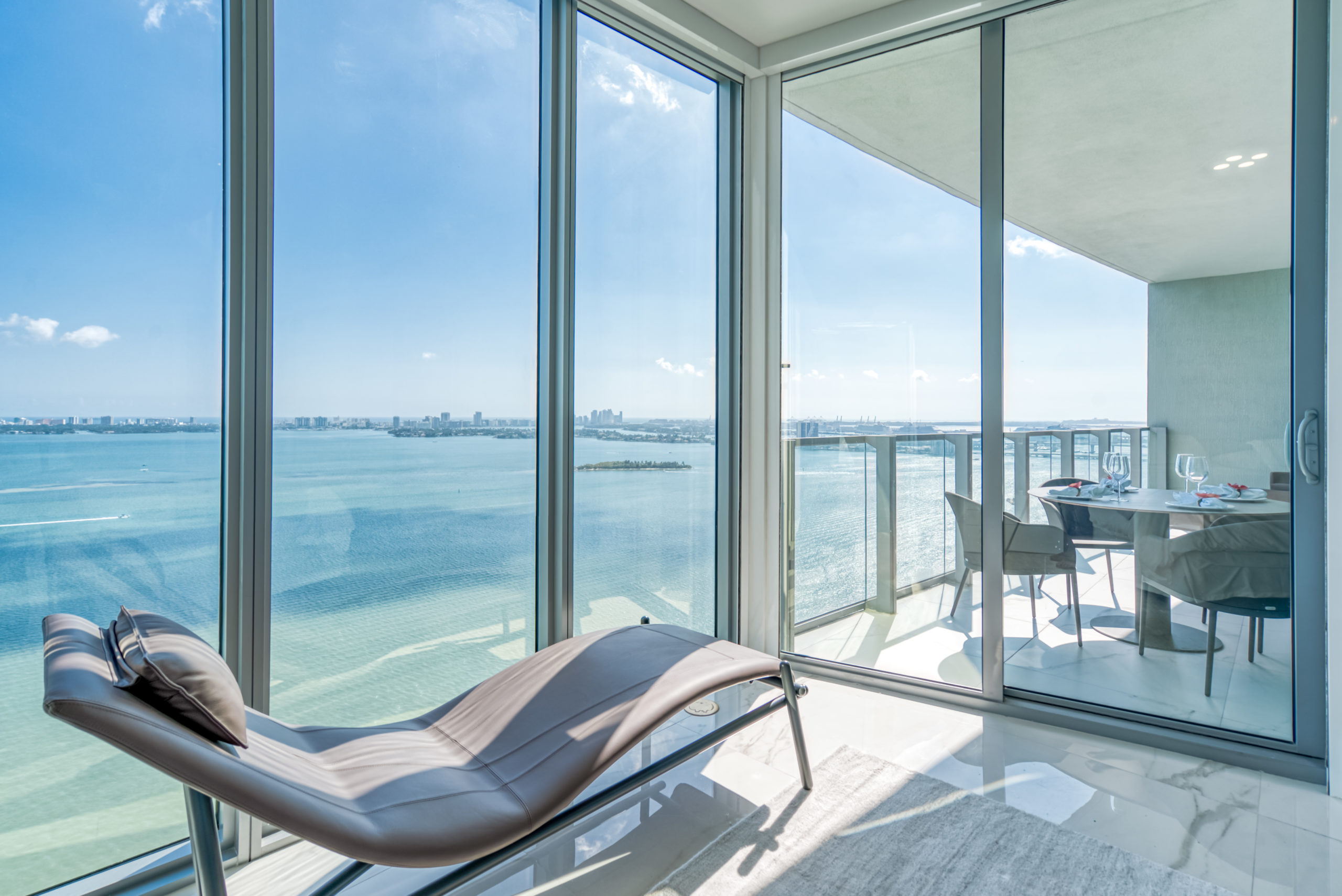Edgewater Real Estate Report for the Condo Market | Q1 and Q2 2022