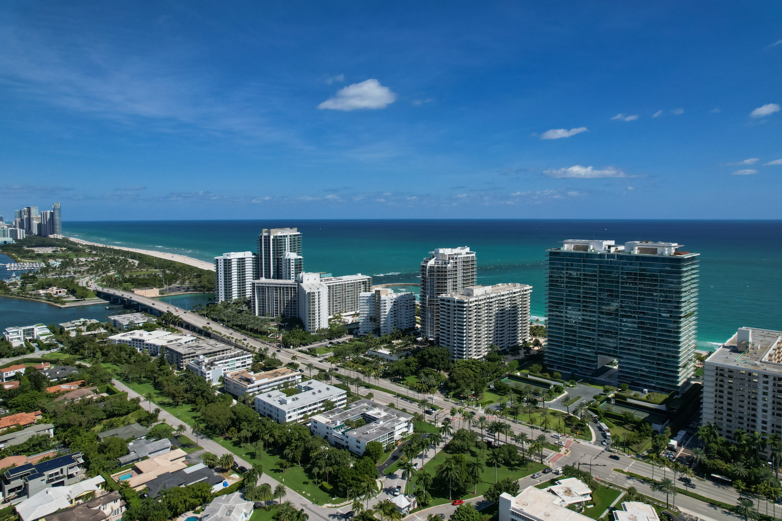 The Best of Miami. We introduce our 'Best of" Series discussing the best Miami condos, neighborhoods, gated communities, schools & much more. The Best of Miami. We introduce our 'Best of" Series discussing the best Miami condos, neighborhoods, gated communities, schools & much more.