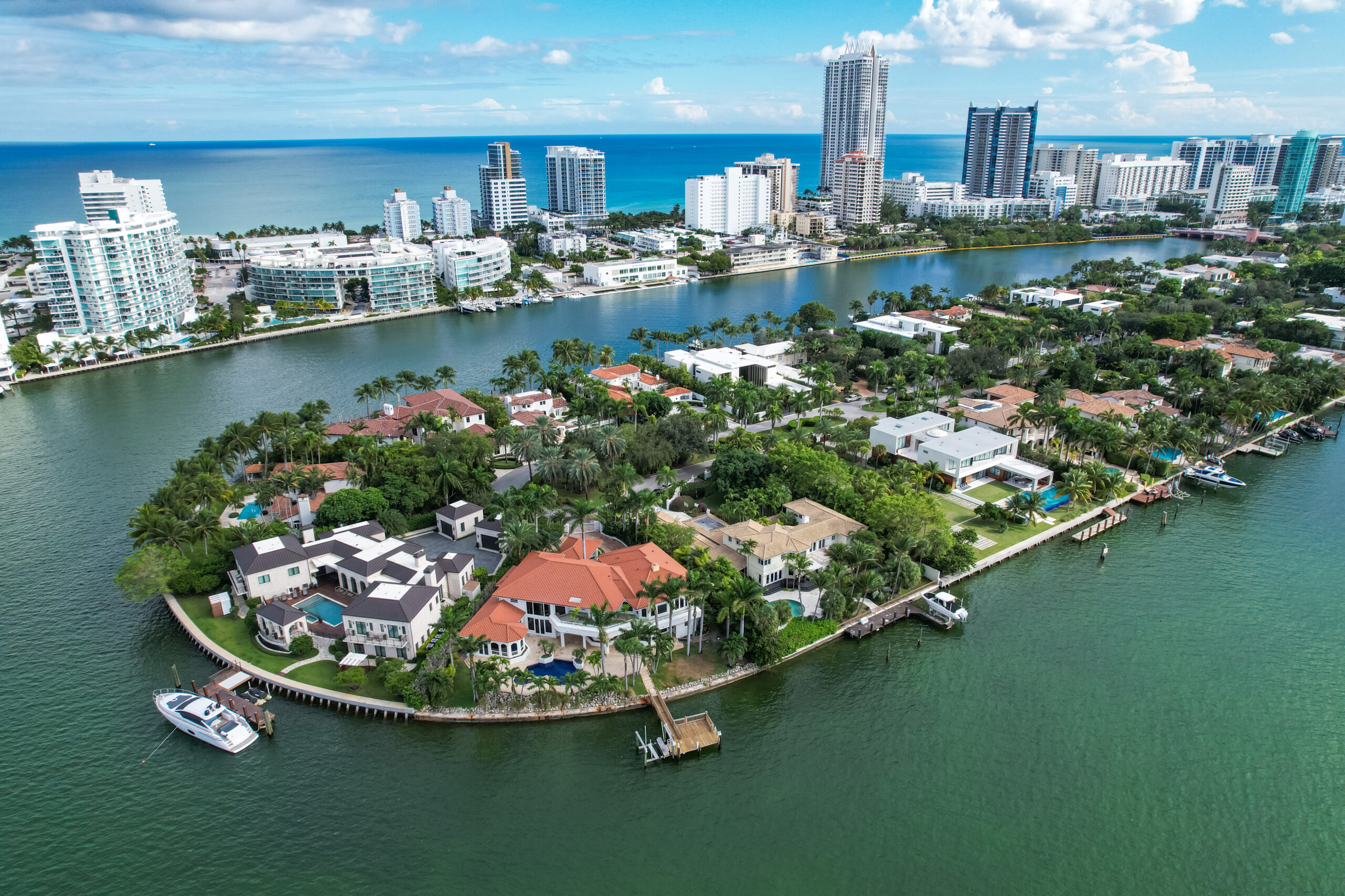 Luxury Homes on Allison Island Miami