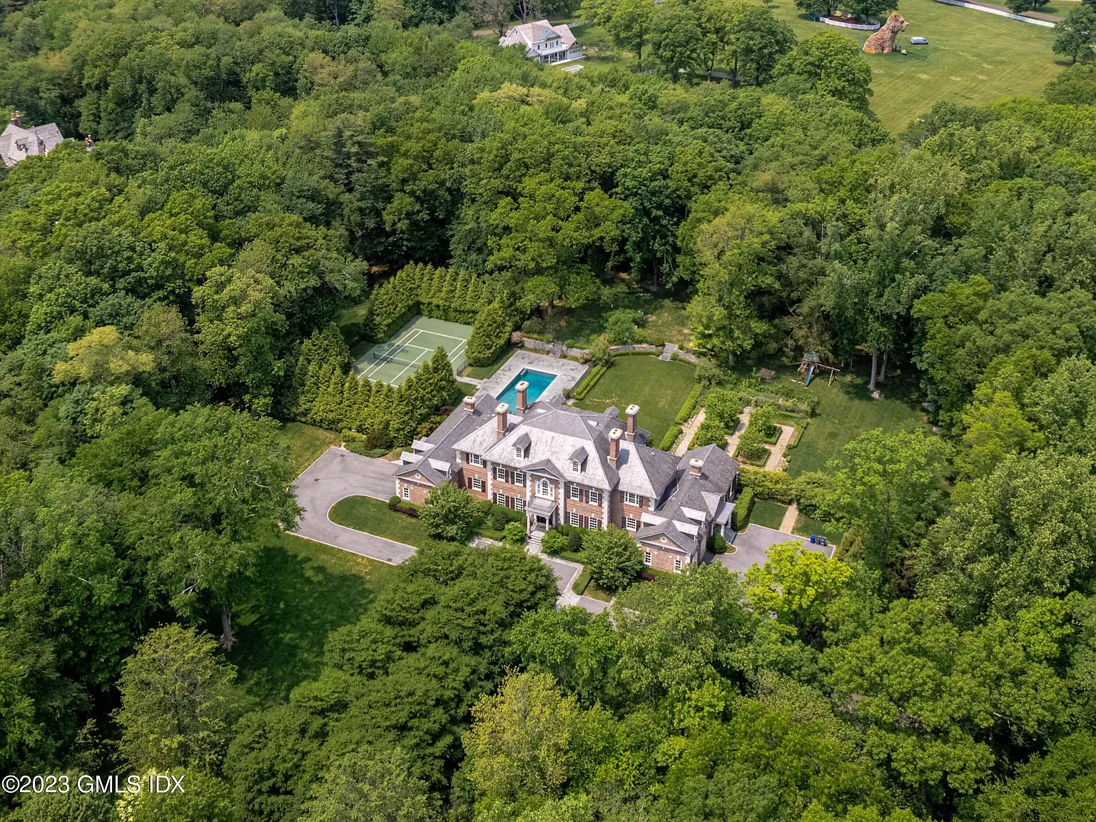 Luxury Real Estate Trends and Observations for 2024