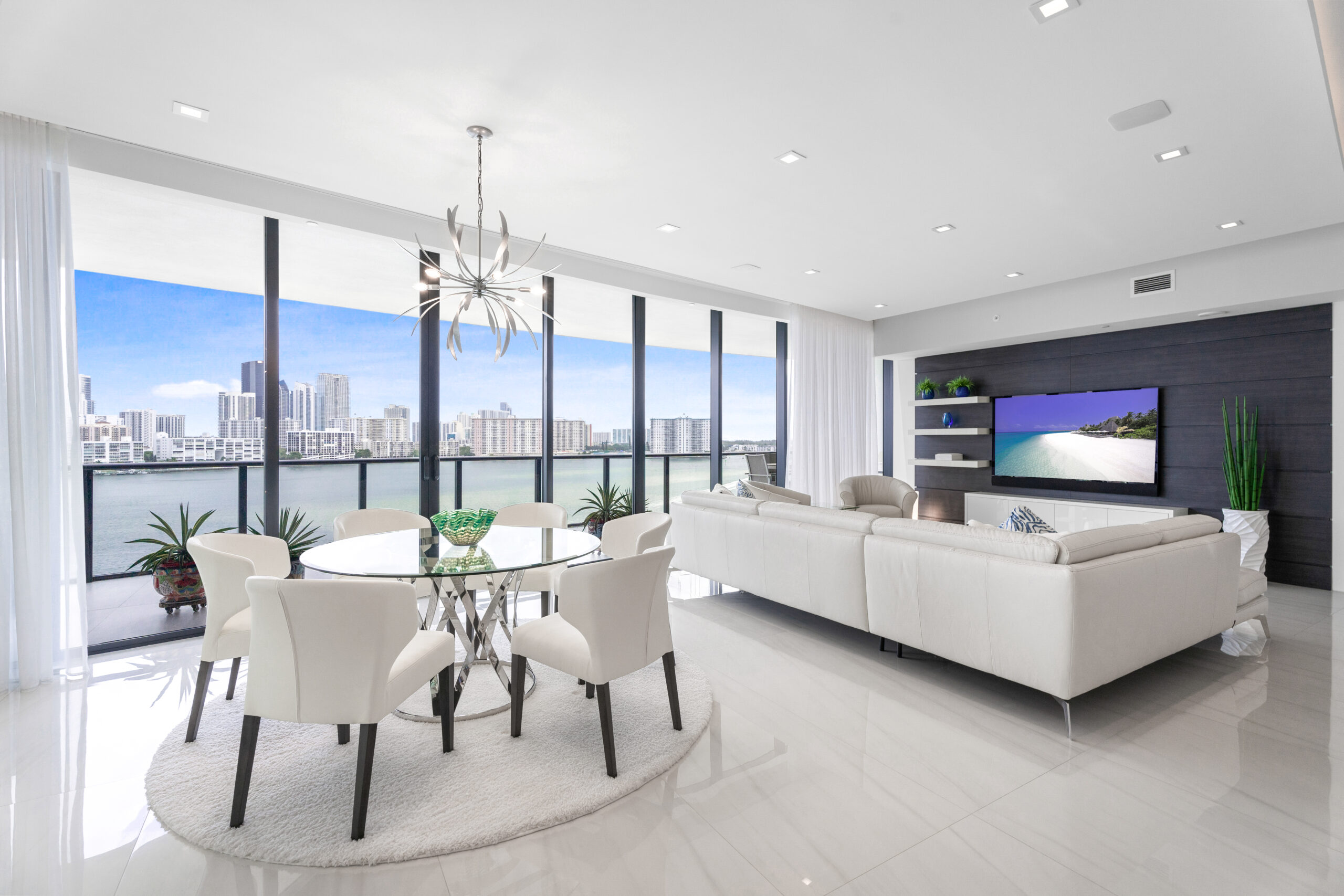 Aventura Condos for Sale: Why It’s a Top Choice for Luxury Condo Buyers in Miami Aventura Condos for Sale: Why It’s a Top Choice for Luxury Condo Buyers in Miami